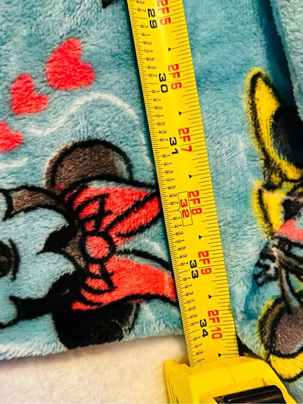NWT Disney Minnie Mouse Teal Cloud Oversized Wearable Blanket Hoodie One size